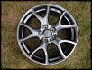 Set of stock R-3 wheels-dscn5698.jpg