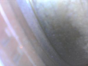 pics taken with borascope of rear seal leak-seal.jpg