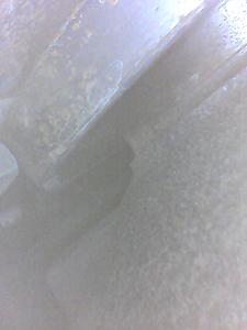 pics taken with borascope of rear seal leak-stillsnapshot000010.jpg