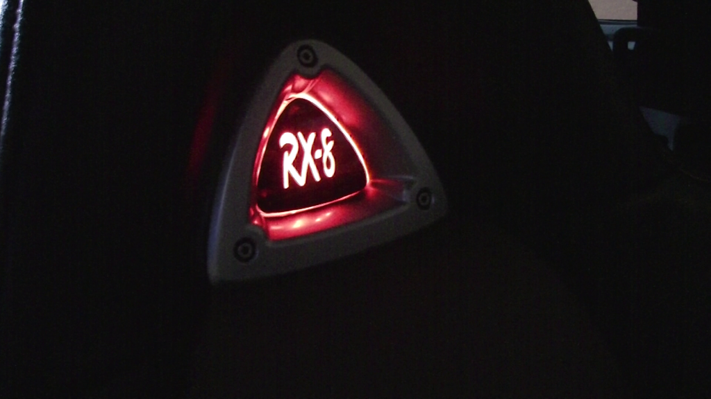 Name:  vlcsnap-2011-03-31-17h33m23s80.png
Views: 209
Size:  602.9 KB