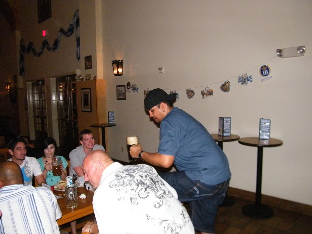 Name:  WhatHappensinVegas2009143.jpg
Views: 83
Size:  76.9 KB