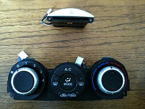 FS: Manual A/C Controls, Hazard Light Switch-img_0210.jpg
