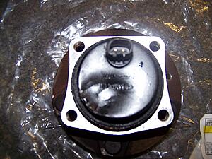 WTS - Front Passenger HUB Assembly - USED-100_3678.jpg