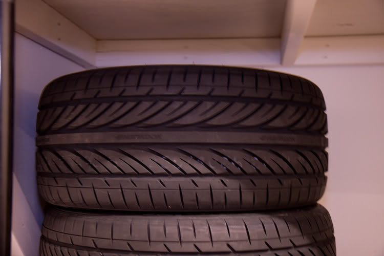 Name: hankook1.jpg
Views: 295
Size: 42.9 KB