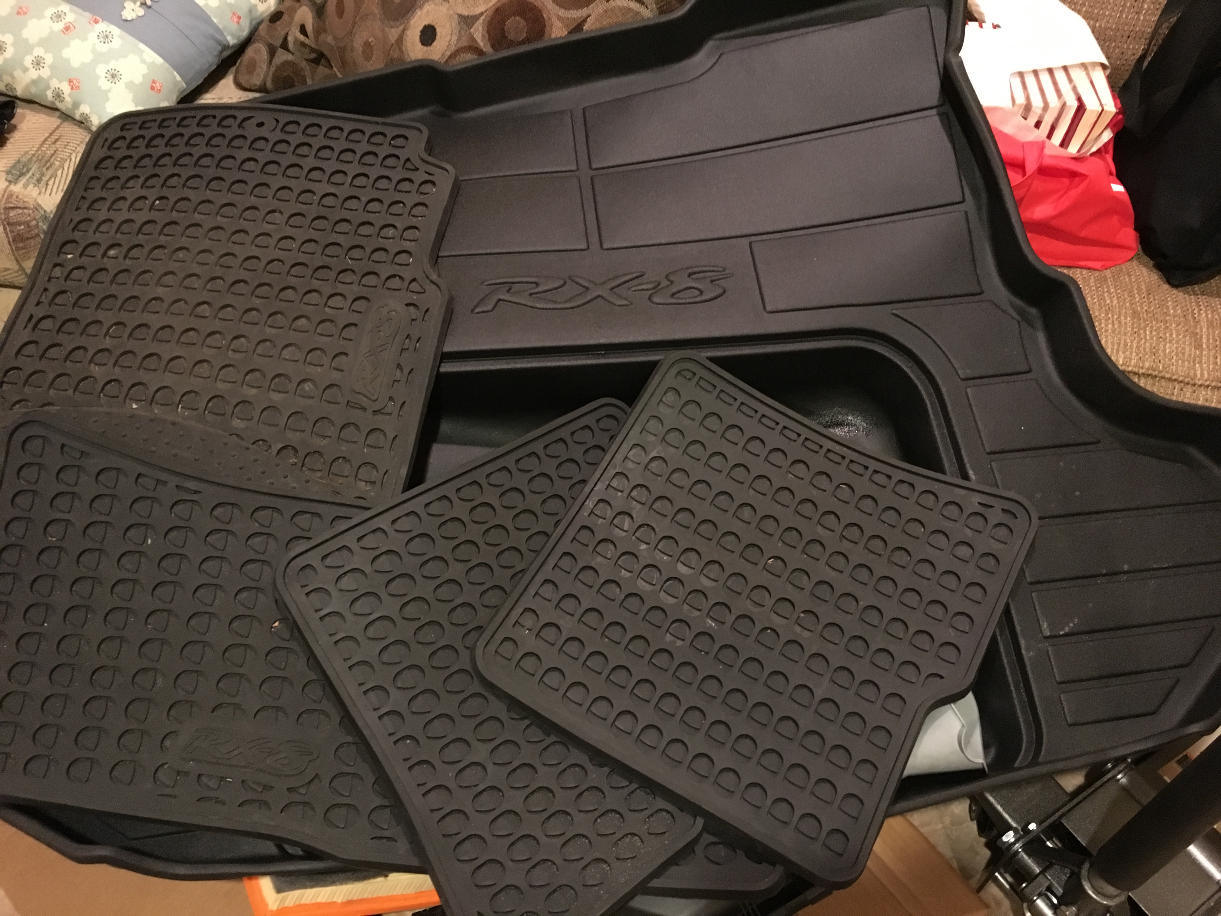 { FS } OEM Rubber floor mats + Truck mat