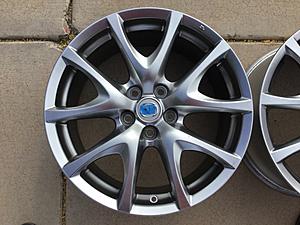 Clean 40th Anniversary Series II OEM 18x8 wheels for sale-img_0068.jpg