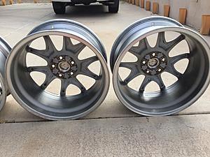 Clean 40th Anniversary Series II OEM 18x8 wheels for sale-img_0079.jpg