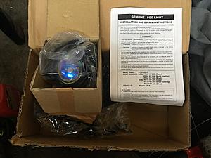 Extra Misc RX8 parts (Aux adapter, key, clear corners)-2018-04-23-14.52.52.jpg