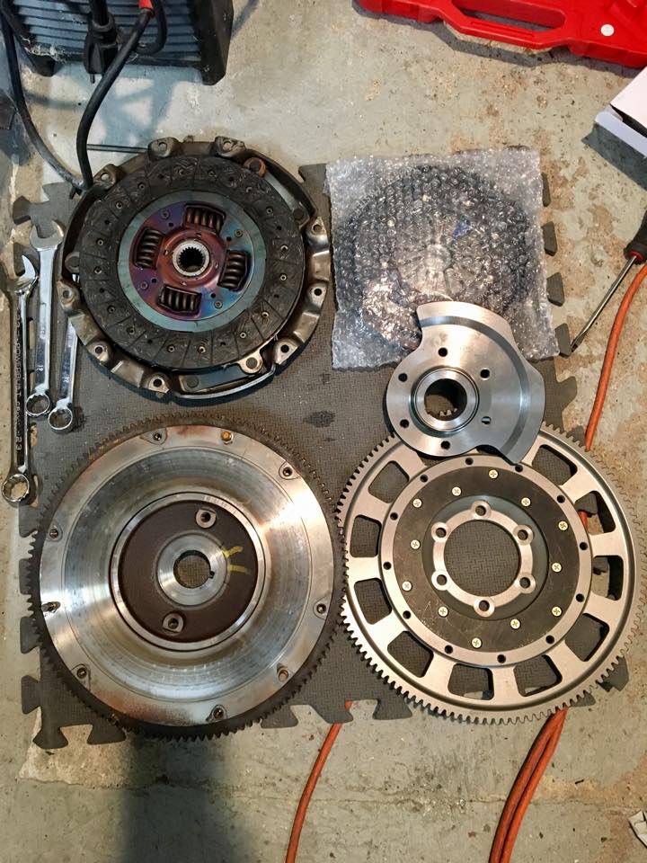 Name:  Clutch_zpstayp1rj6.jpg
Views: 456
Size:  123.2 KB