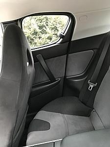 04 RX8 6 Speed - Salvage title-img_2529.jpg