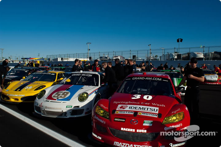 Name:  grandam-2011-24h-dp-0005.jpg
Views: 55
Size:  72.9 KB