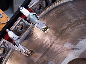 Rotor Housing Cut-Away with Different Spark Plugs-rx-7-t-b9egv-l.jpg