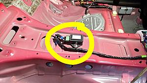 Building race car, what are these sensors and control unit-received_10213120058773299.jpeg