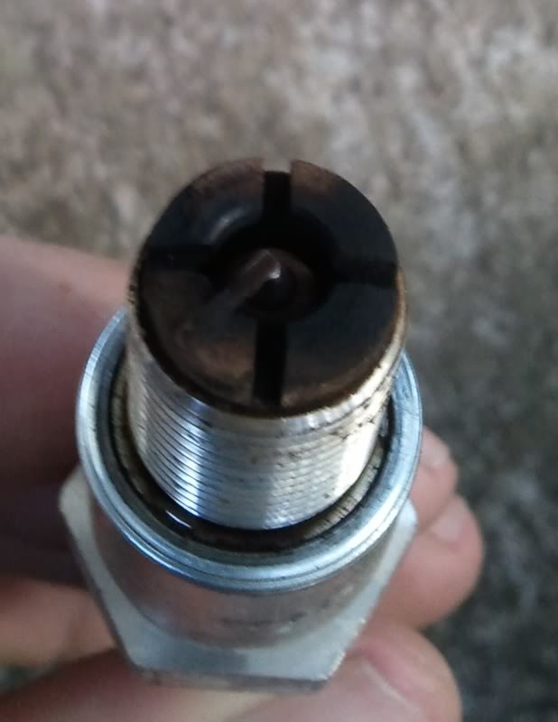 Name: Aftleadingplug.jpg
Views: 153
Size: 40.7 KB