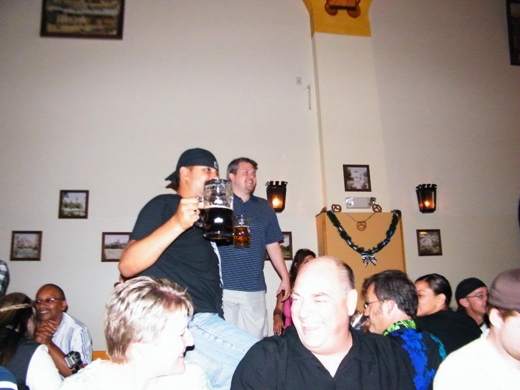 Name:  WhatHappensinVegas0618192010078.jpg
Views: 36
Size:  80.1 KB