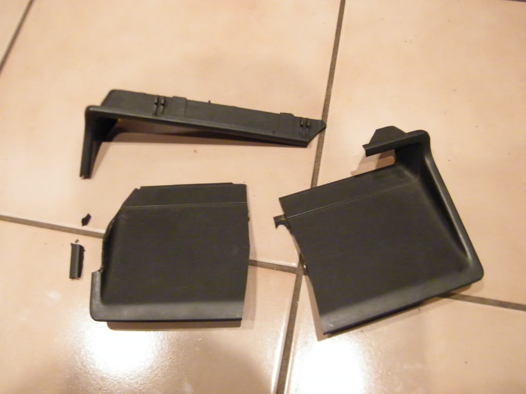 Name:  Idiotlighttray03152010004.jpg
Views: 74
Size:  56.3 KB