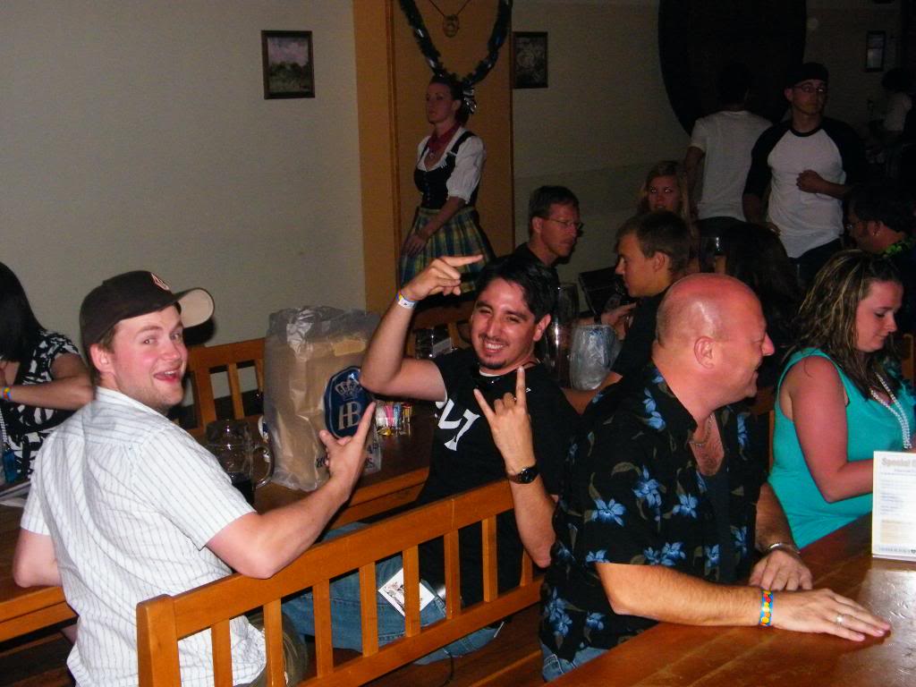 Name: WhatHappensinVegas0618192010128.jpg
Views: 23
Size: 105.0 KB