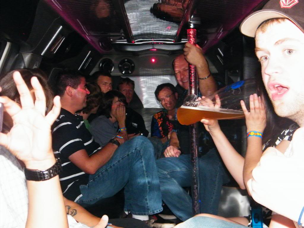 Name: WhatHappensinVegas0618192010135.jpg
Views: 26
Size: 99.4 KB