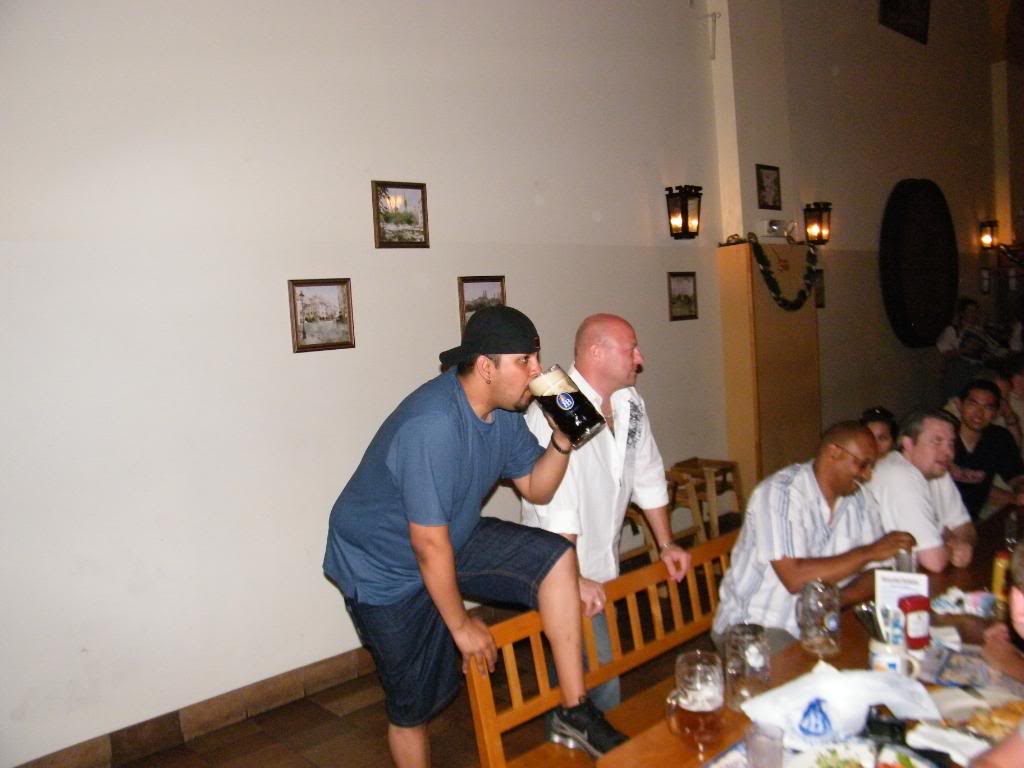 Name:  WhatHappensinVegas2009144.jpg
Views: 24
Size:  69.6 KB